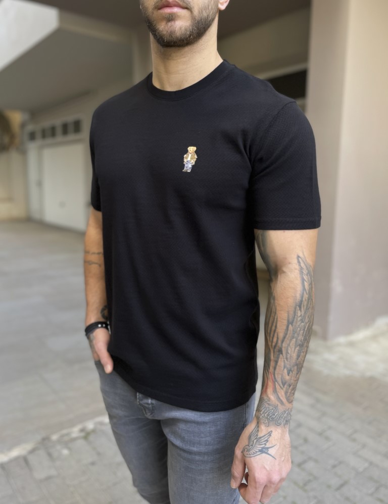 TPM Ανδρικό βαμβακερό μαύρο T-shirt με ανάγλυφο ύφασμα και στάμπα στο στήθος TPM1069M